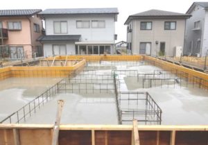 基礎コンクリートから湿気が？養生水分について詳しく解説！